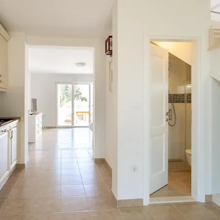 Holiday home Obala 25,